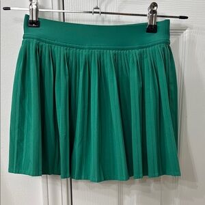 Lululemon varsity high rise pleated tennis skirt size 0